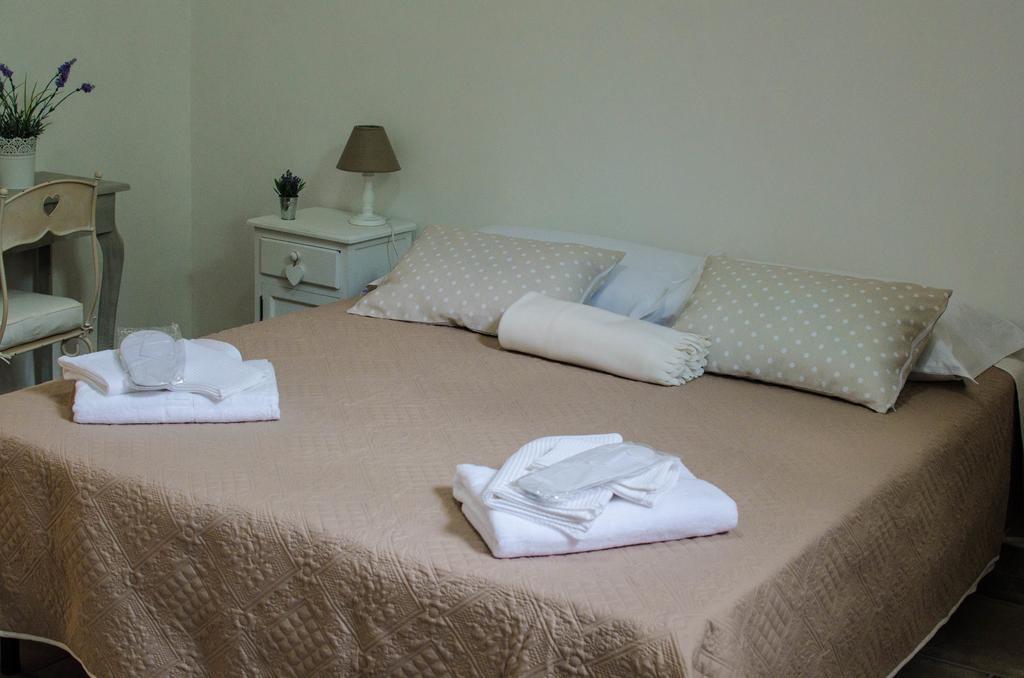 Bed & Breakfast Lady-B Nápoles Quarto foto
